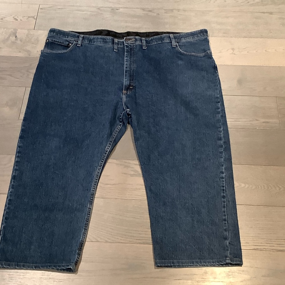 Wrangler Relaxed Fit Jeans — Dark Blue Denim